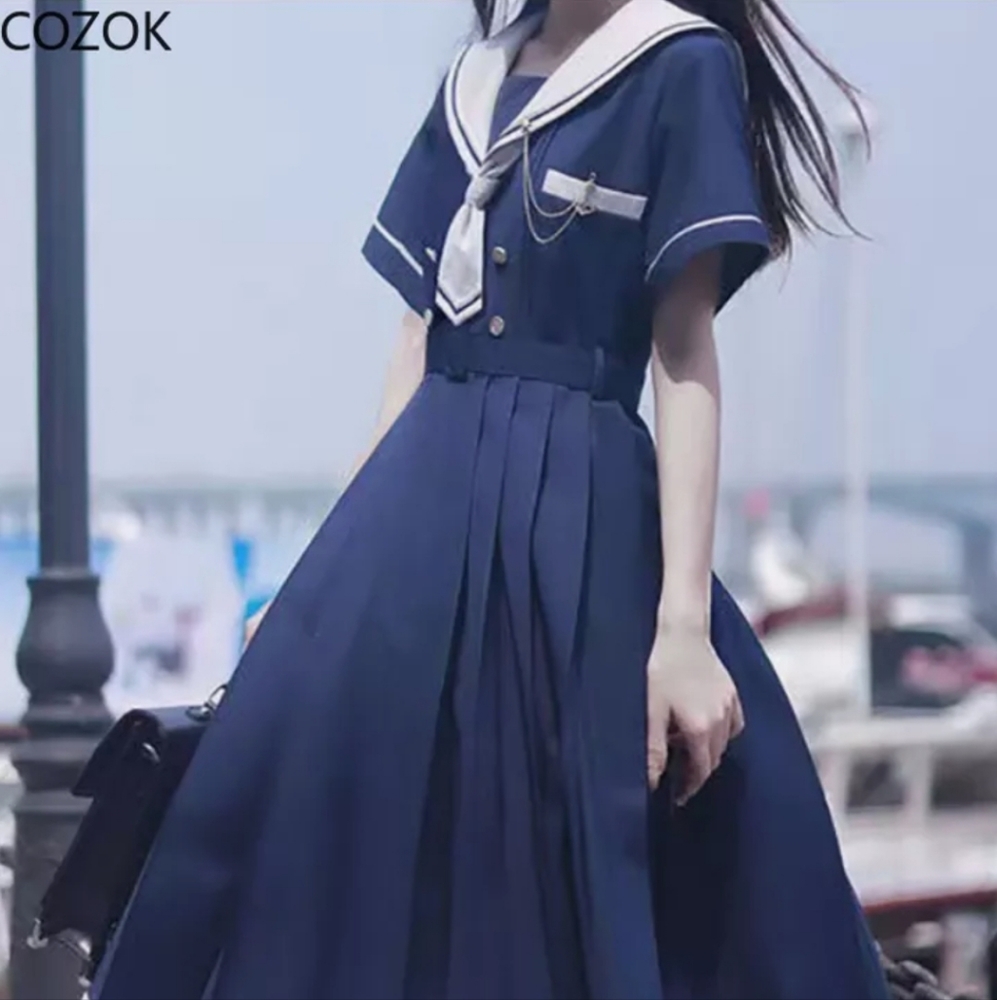 Sailor dress